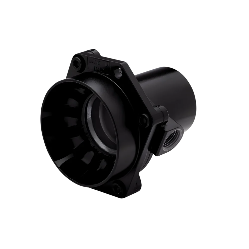 Ett Coandarör i svart med transparent bakgrund i närbild