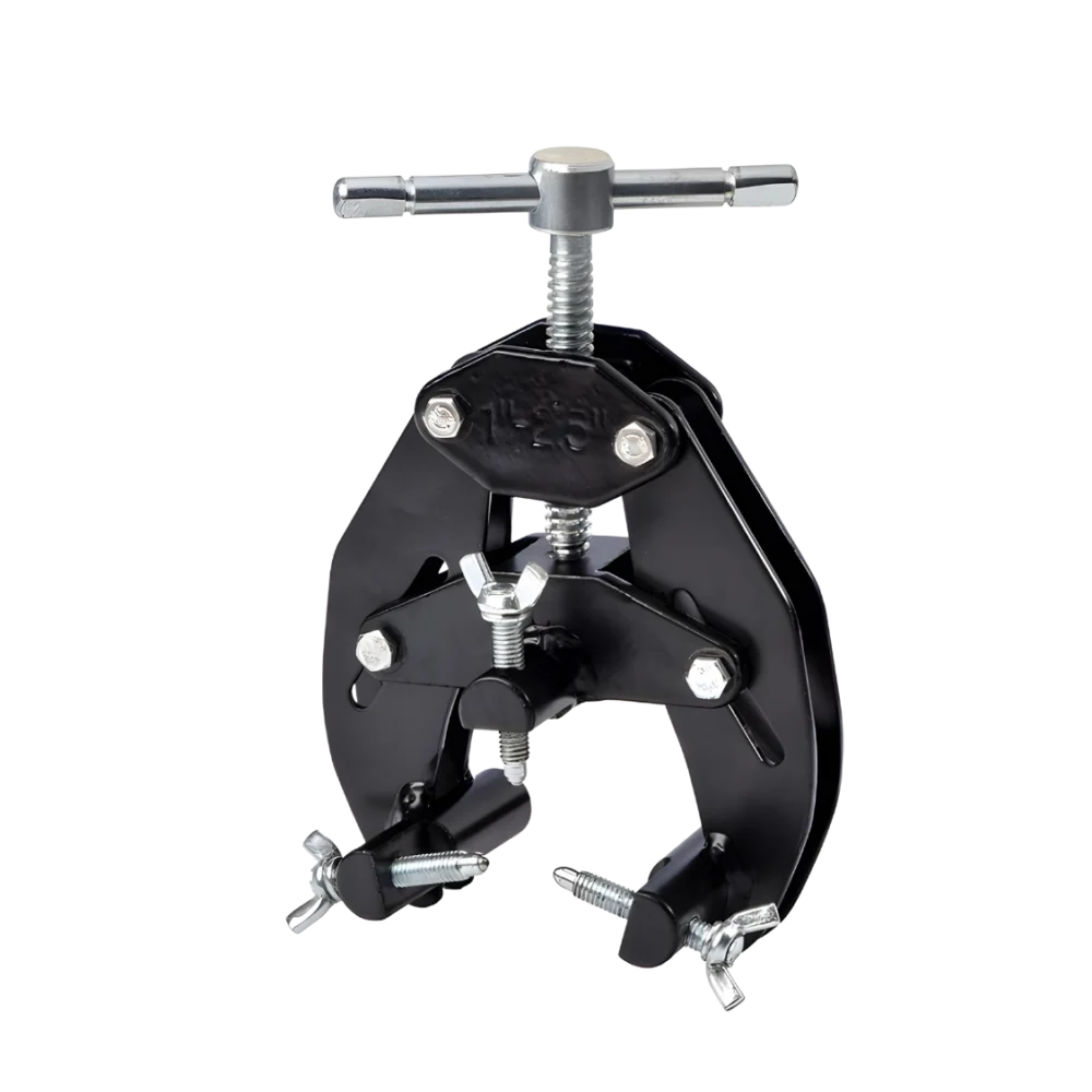Black Bridge rörinriktningsklämma för exakt och säker centrering av rör vid svetsning.