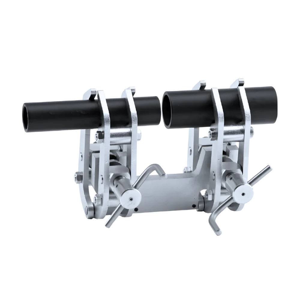 Pincer-klämma för koaxiell inriktning av två raka rör