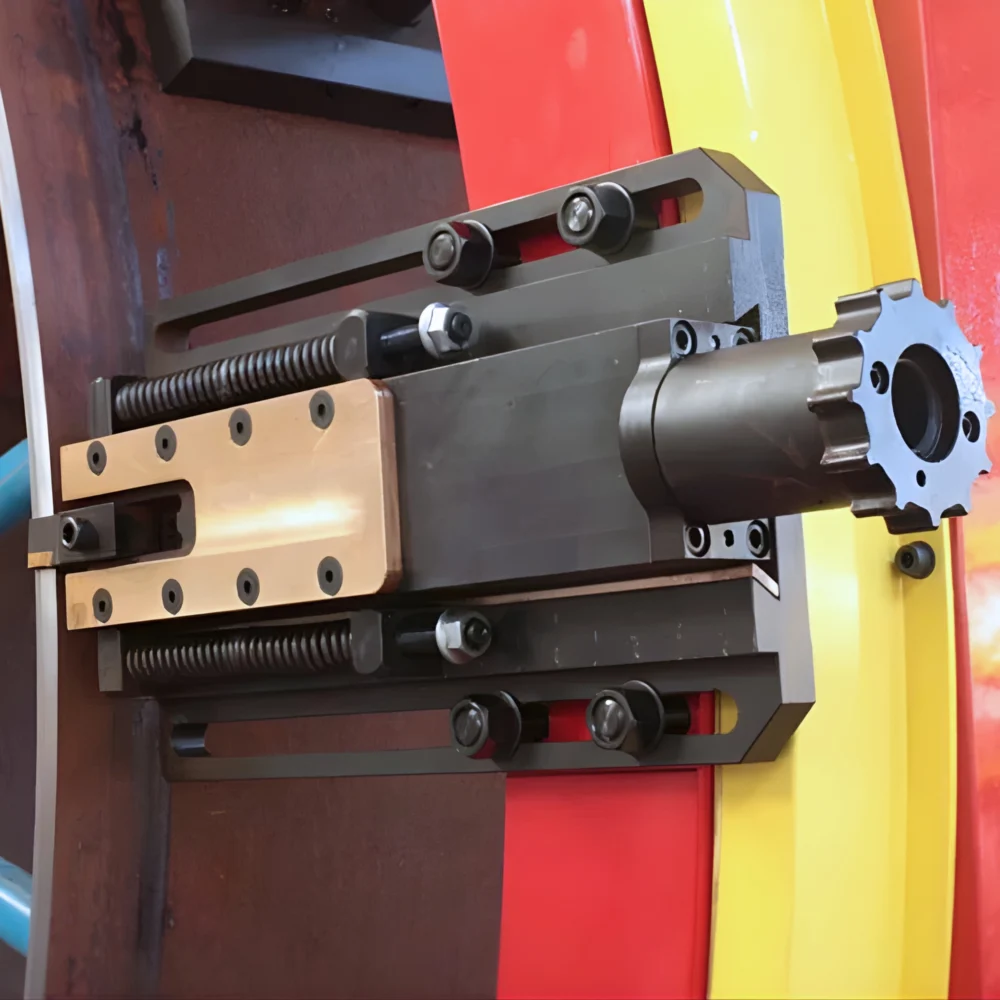 Verktygshållare med kopiersystem på HYPERCUTTER för exakt fogberedning